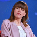 Julia Reuschenbach Augen